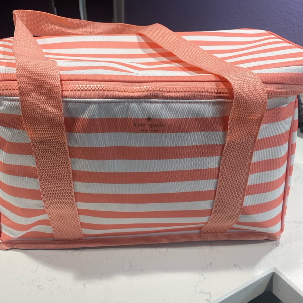 🆕♠️kate spade♠️ Cooler Bag, “Coral Stripes”♠️ - Picture 2 of 6